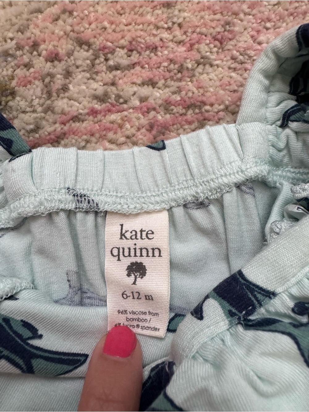 Kate Quinn shark shortie - Picture 2 of 3